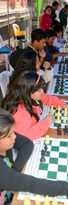 Chess, a global game. Public training in Lima (Peru)